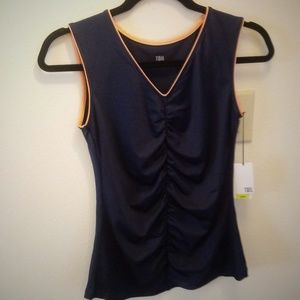NWT Tail Tara Athletic Top
